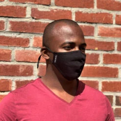 Masque Réutilisable Tissu Antimicrobien 2 épaisseurs Portwest (Boite De 25) 16 Masque Réutilisable Tissu Antimicrobien 2 épaisseurs Portwest (Boite De 25) -Vêtements Travail Série masque reutilisable tissu antimicrobien 2 epaisseurs noir homme