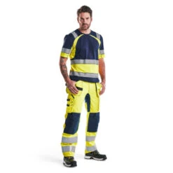 Pantalon Artisan Haute Visibilité Blaklader EN 20471, Classe 2 +STRETCH -Vêtements Travail Série pantalon artisan haute visibilite blaklader stretch jaune marine porte 1