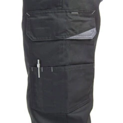 Pantalon De Travail Polycoton Blaklader Industrie Bicolore 38 Pantalon De Travail Polycoton Blaklader Industrie Bicolore -Vêtements Travail Série pantalon de travail industrie polycoton blaklader noir poches grises detail 3