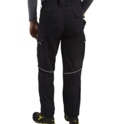 Pantalon De Travail Avec Poches Genouillères TECH PERFORMANCE Diadora -Vêtements Travail Série pantalon de travail tech performance diadora noir action2