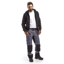 Sweat Shirt De Travail à Capuche Blaklader Avec Zip Central -Vêtements Travail Série sweat de travail zippe a capuche blaklader noir porte